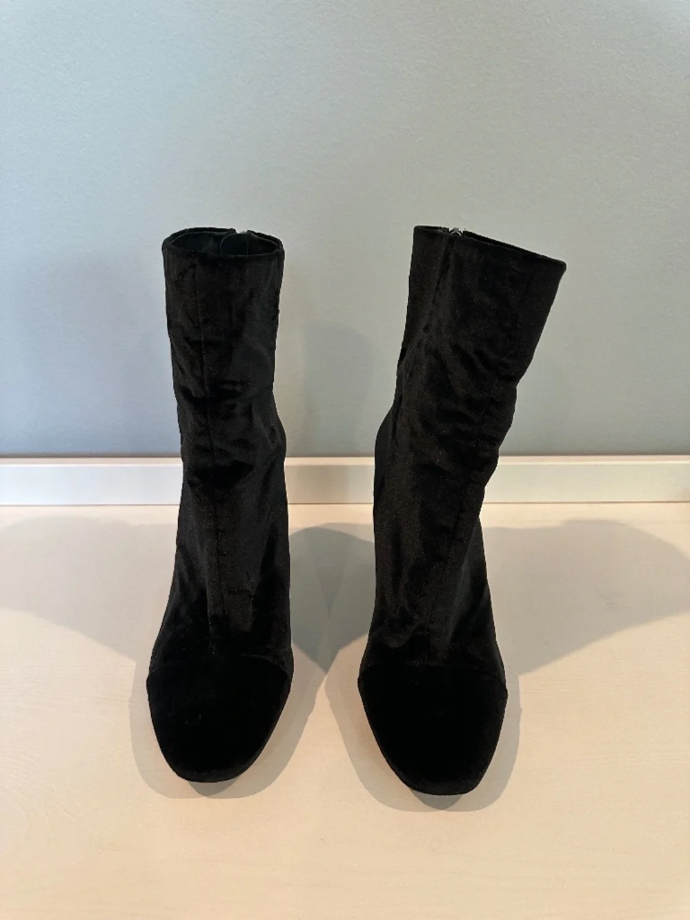 Alexandre Birman Black Velvet Boots Size 39